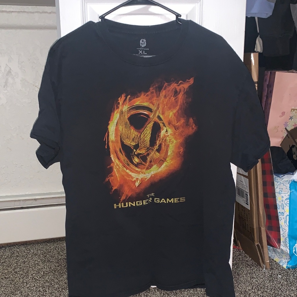 Vintage hunger games tee